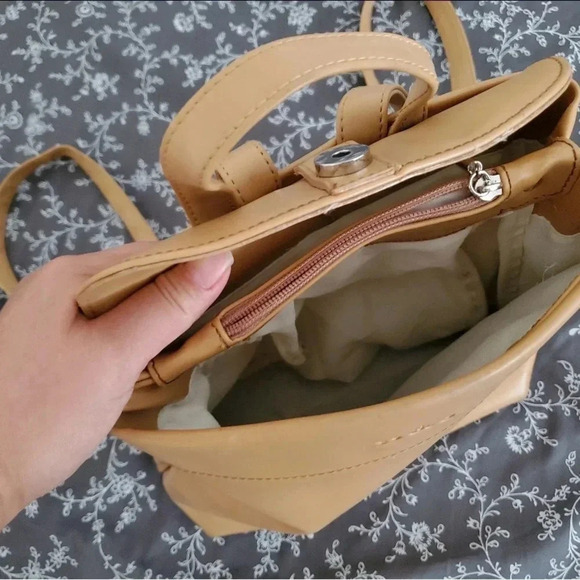 Vintage Tan Camel Leather Boho Market Travel IPAD Tote Backpack